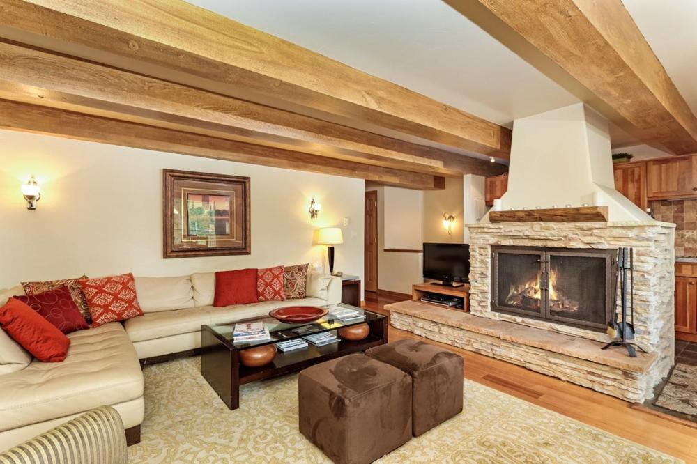 Chateau Roaring Fork Unit 22, Spacious Condo With Beautiful River Views, 4 Blocks To Town Aspen Esterno foto